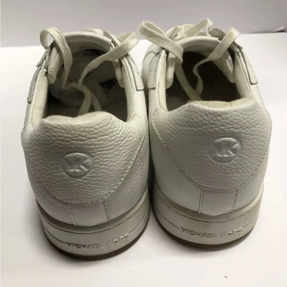 Michael Kors very good